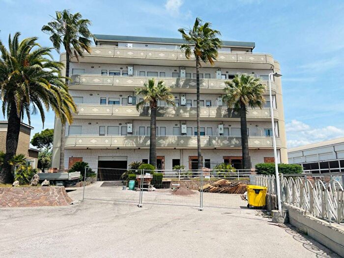 Appartamento monolocale in affitto in Via Naro, Maggiona Area Produttiva, Pomezia