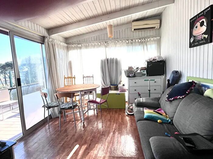 Appartamento trilocale in vendita in Via del Labaro, Roma