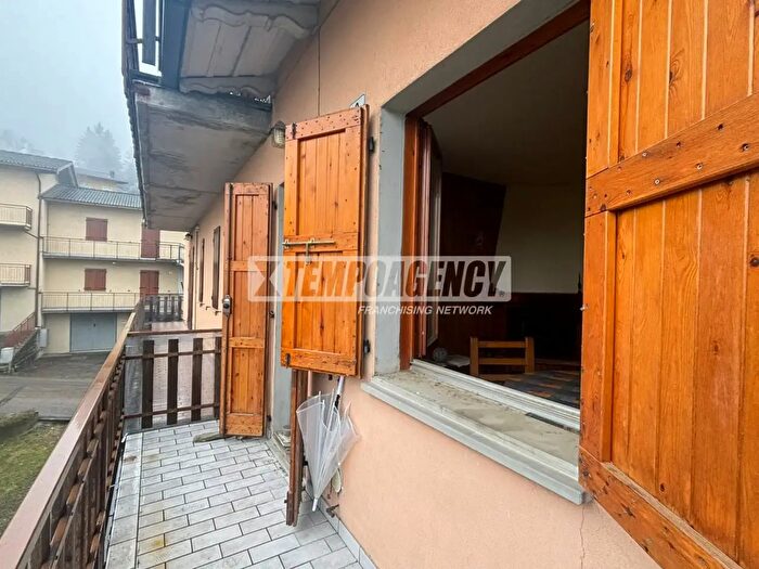 Appartamento bilocale in vendita in Via Borgo, Montecreto