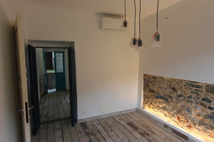 Appartamento trilocale in vendita in Portovenere