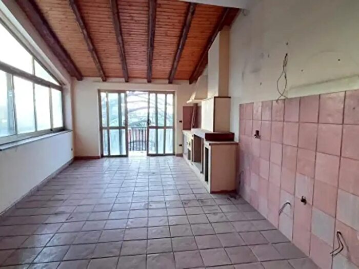 Appartamento quadrilocale in vendita in Via Consolare Antica, Capo DOrlando