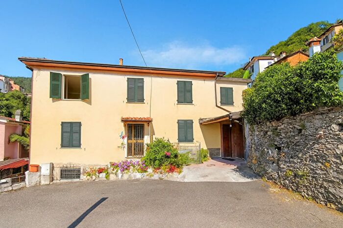 Casa in vendita in Ameglia