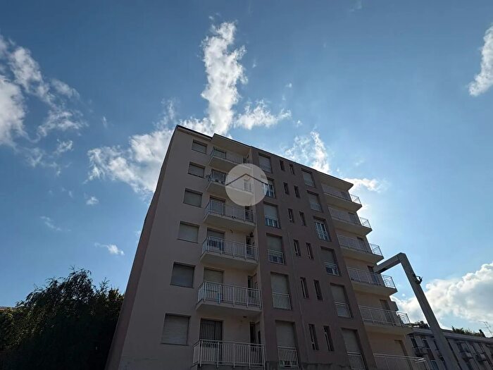 Appartamento bilocale in vendita in Piazza Fontana, Rozzano