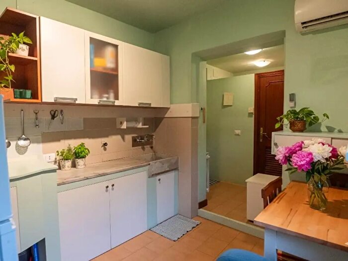 Casa bilocale in vendita in Sarzana