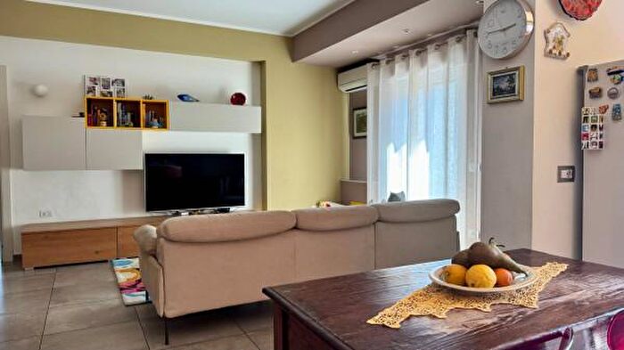 Appartamento trilocale in vendita in Via Giacomo Matteotti, San Filippo Del Mela