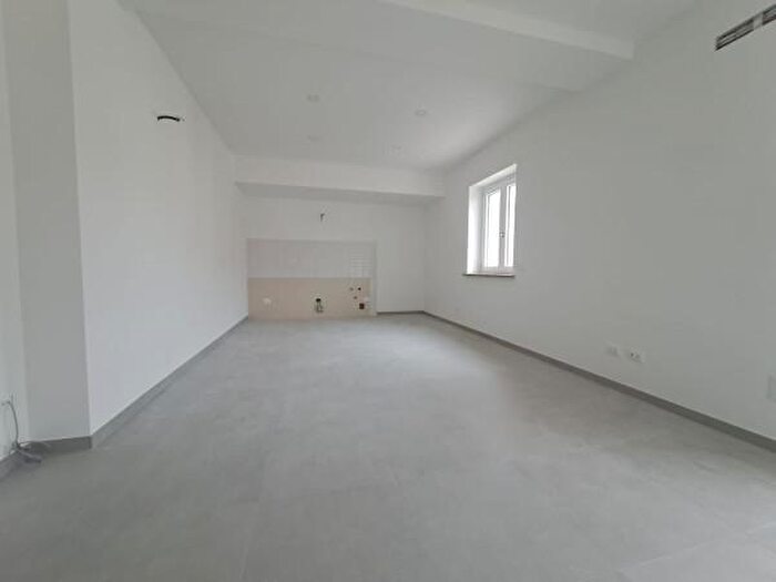 Appartamento bilocale in affitto in Via di Morena, Ciampino