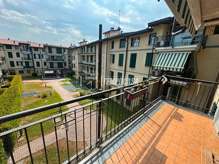 Appartamento bilocale in vendita in Via Silvio Pellico, Seveso
