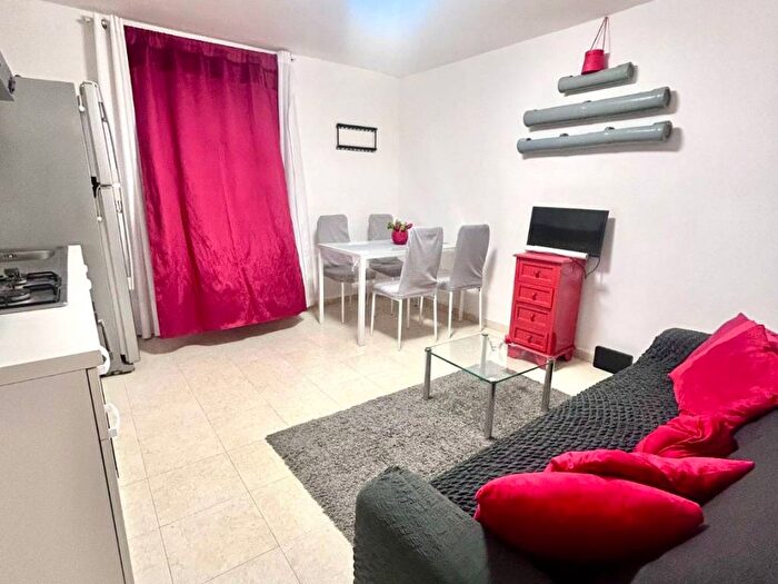 Appartamento monolocale in affitto in Via Sandro Pertini, Lungomare, Pozzuoli