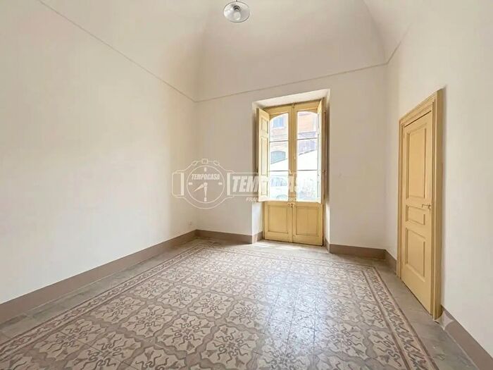 Appartamento bilocale in vendita in Via Etnea, Gravina Di Catania