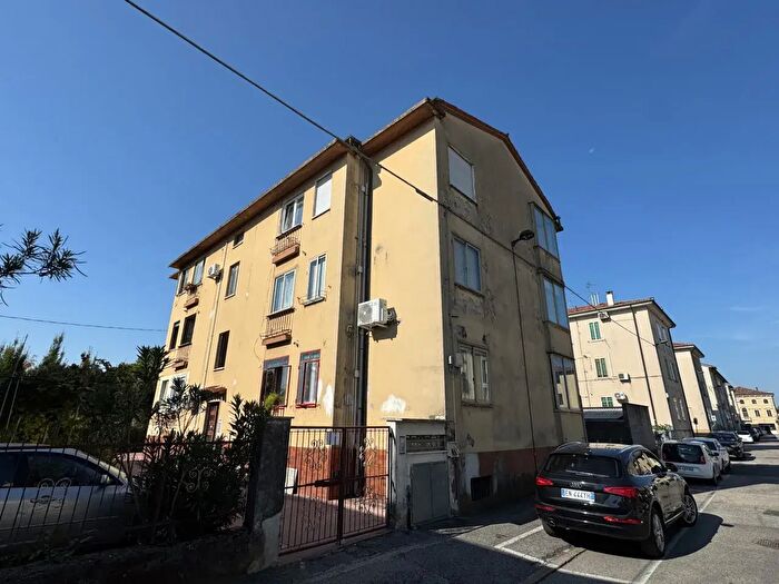 Appartamento quadrilocale in vendita in Via Giuseppe Cappelletto, Lonigo