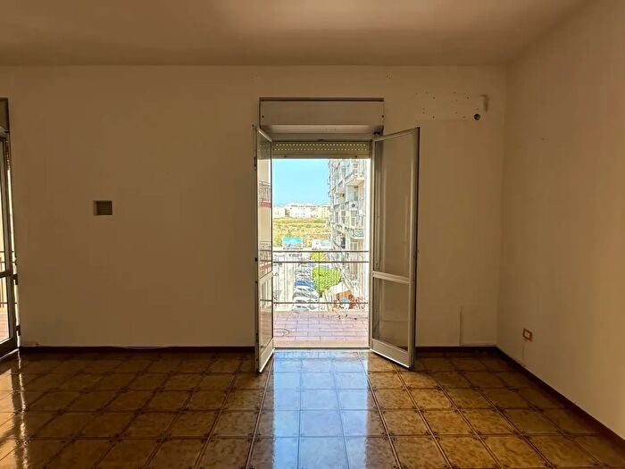 Appartamento trilocale in vendita in Siracusa