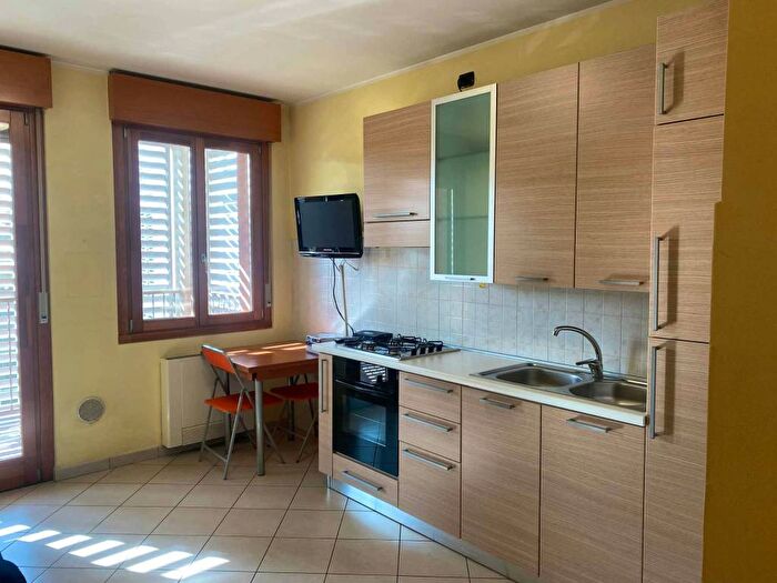 Appartamento bilocale in affitto in Via Monte Rosa, Centro, Rozzano