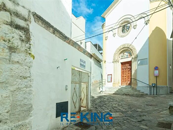 Casa con 6 locali in vendita in Via Carmine, Matino