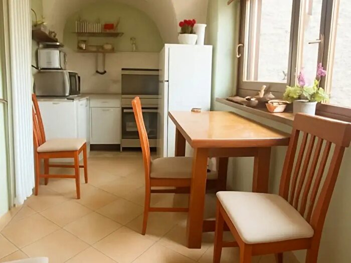 Appartamento trilocale in vendita in Pellegrino Poeta, Chiusavecchia