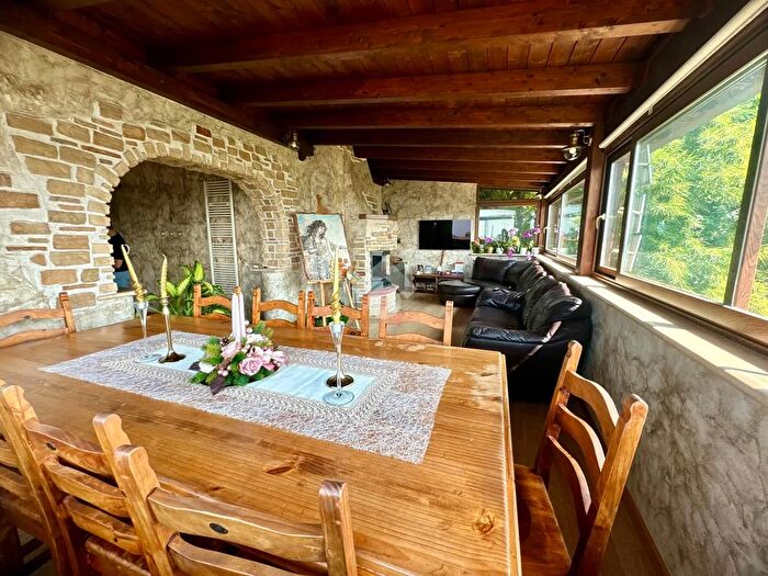 Appartamento quadrilocale in vendita in Via della Chiesetta, San Cesareo