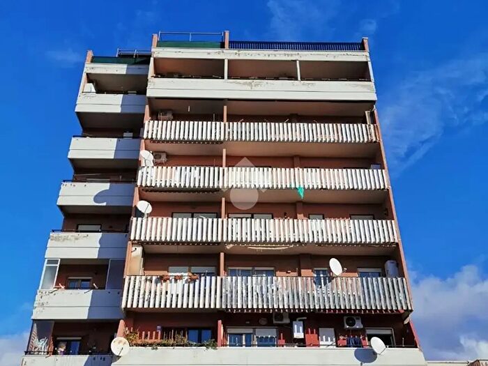Appartamento trilocale in affitto in Via Firenze, Ladispoli