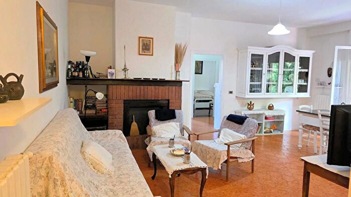 Appartamento trilocale in vendita in Roccastrada