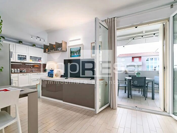 Appartamento quadrilocale in vendita in Via Everest, Treviso