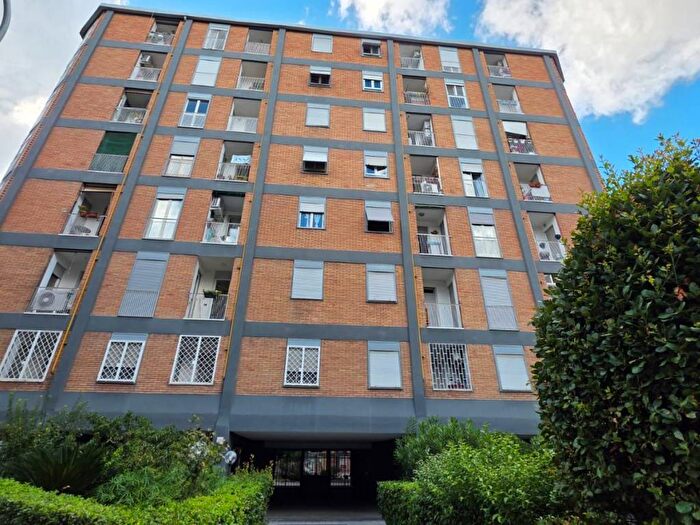 Appartamento trilocale in affitto in Viale Prospero Colonna, Portuense, Roma