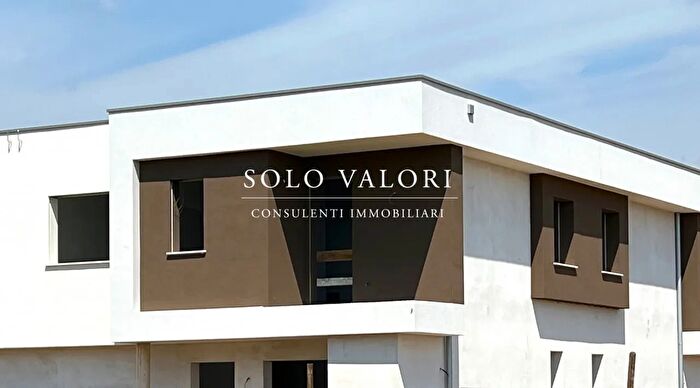 Casa quadrilocale in vendita in Vedelago