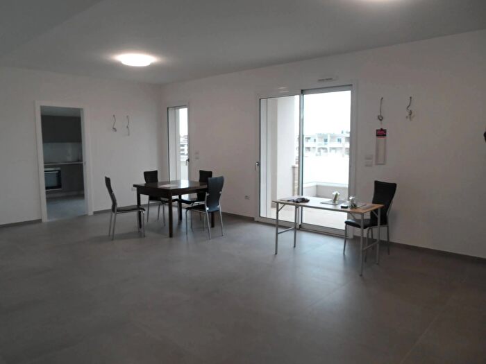 Appartamento con 5 locali in vendita in Via Arrigo Serpieri, San Benedetto Del Tronto