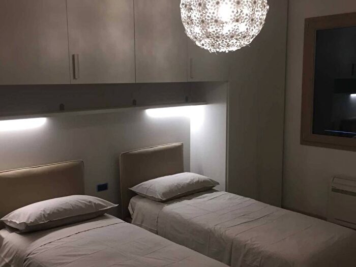 Appartamento trilocale in affitto in Via Ferdinando Paolieri, Centro, Impruneta