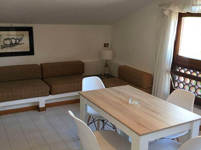 Casa bilocale in affitto in Via della Casetta Mattei, Casetta Mattei Corviale, Roma