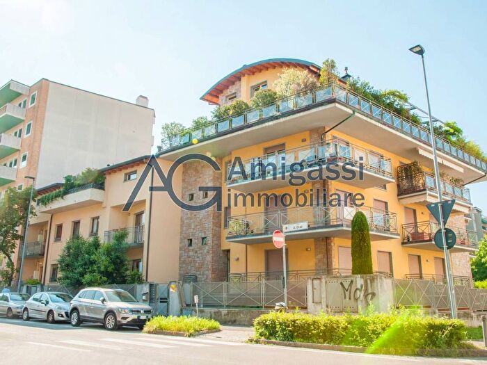 Appartamento bilocale in affitto in Via Generale Armando Diaz, San Paolo, Bergamo