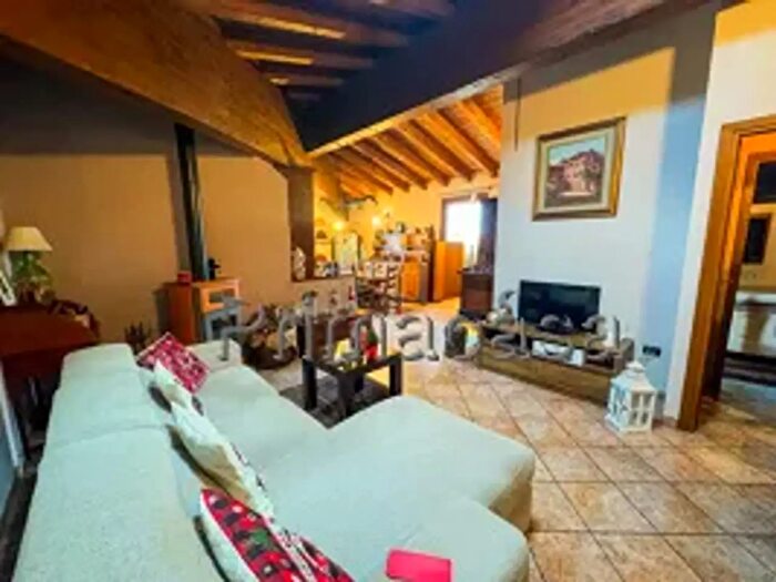 Appartamento trilocale in vendita in Via Marie Curie, Casalmoro