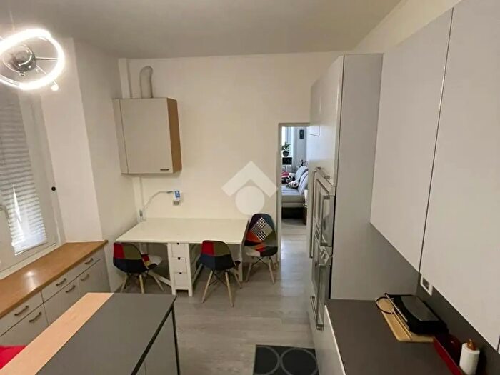 Appartamento in vendita in Via Crispi, Bolzano