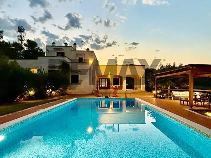 Casa quadrilocale in vendita in Fasano