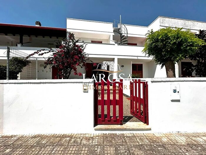 Casa con 5 locali in vendita in Melendugno