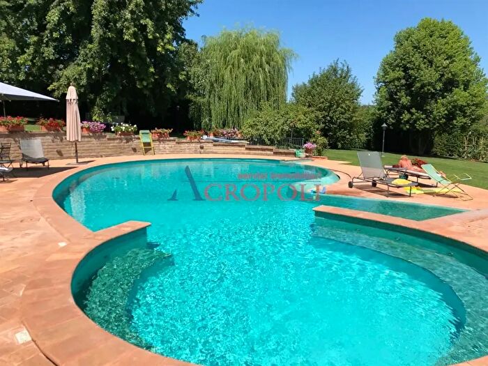 Casa in vendita in Via Circumlacuale, Bracciano