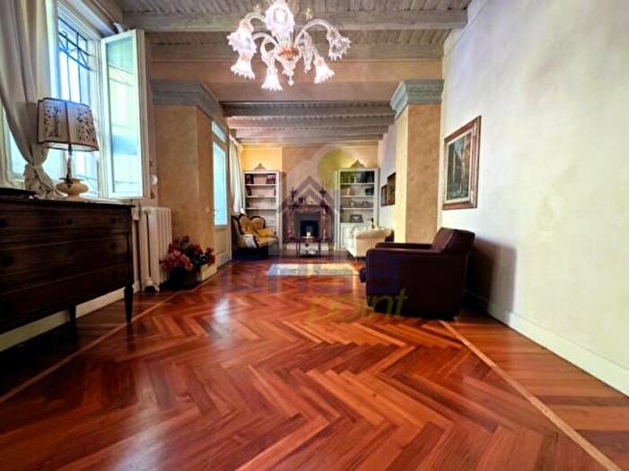 Casa con 5 locali in vendita in Via Zoncada, Codogno