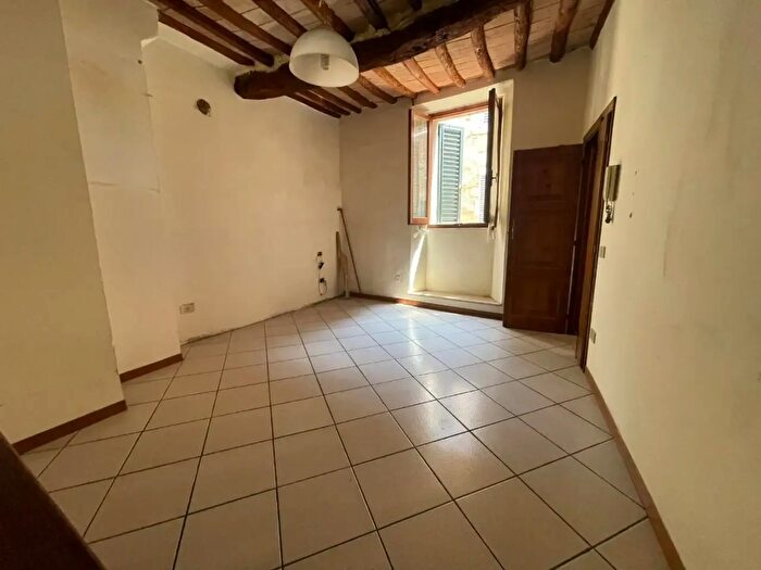 Appartamento trilocale in vendita in Poggibonsi