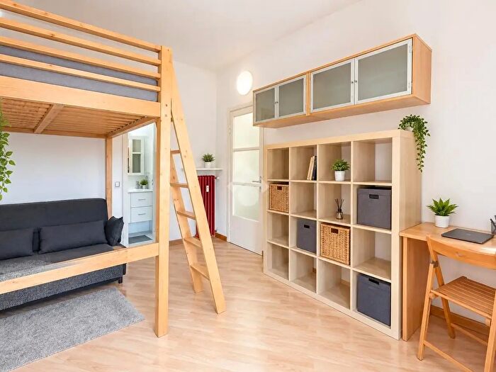 Appartamento monolocale in vendita in Via Anton Giulio Barrili, Milano