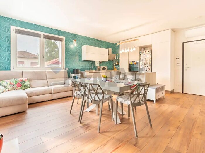 Appartamento trilocale in vendita in Via Quintino di Vona, Cassano DAdda