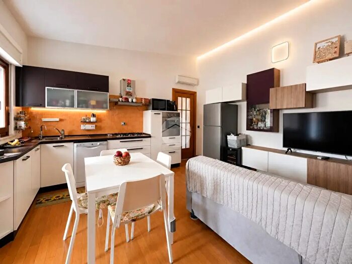 Appartamento bilocale in vendita in Via Giovanni Pascoli, Corbetta