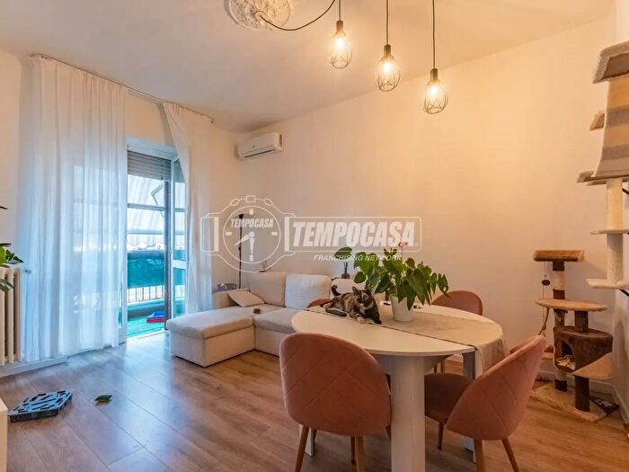 Appartamento trilocale in vendita in Via Santa Maria, Albairate