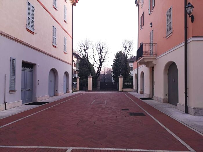 Casa trilocale in affitto in Via Luigi Vaccari, Buon Pastore Parco Amendola, Modena