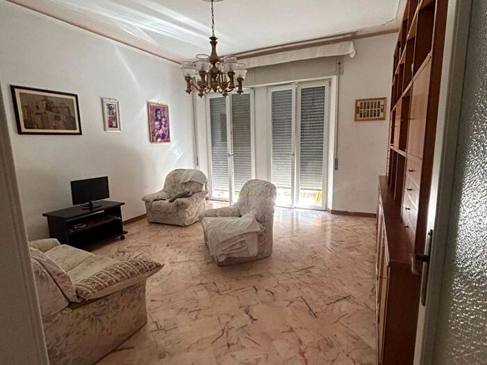 Appartamento con 5 locali in affitto in Petriccio Acquacalda, Siena