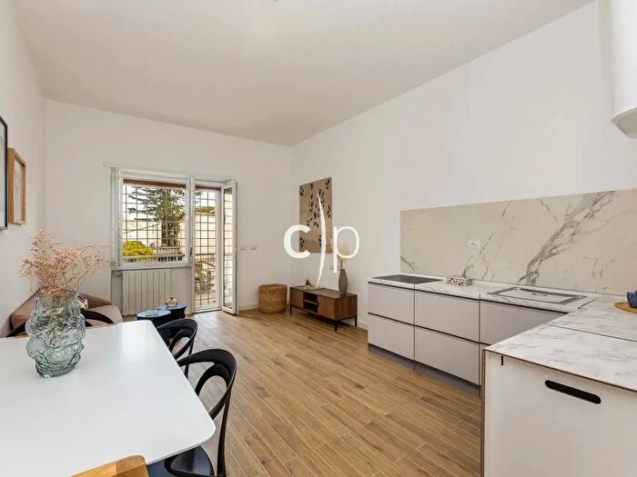 Appartamento bilocale in vendita in Via di Val Tellina, Roma