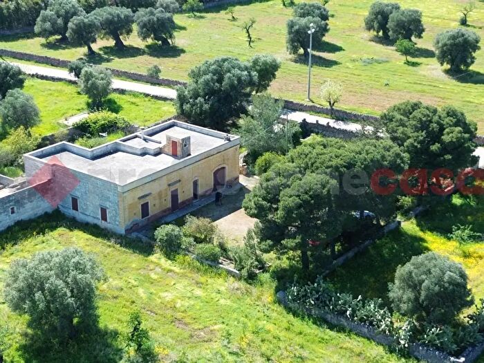 Casa con 6 locali in vendita in Contrada Cristo delle Zolle, Monopoli