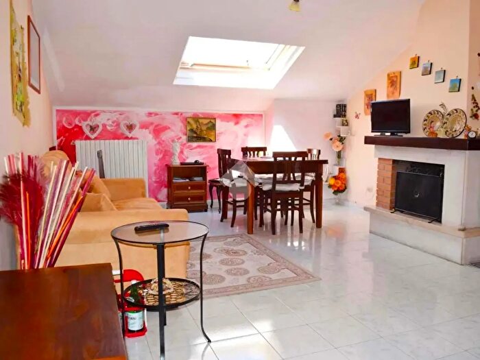 Appartamento trilocale in vendita in Via Variante Tiburtina, Tagliacozzo