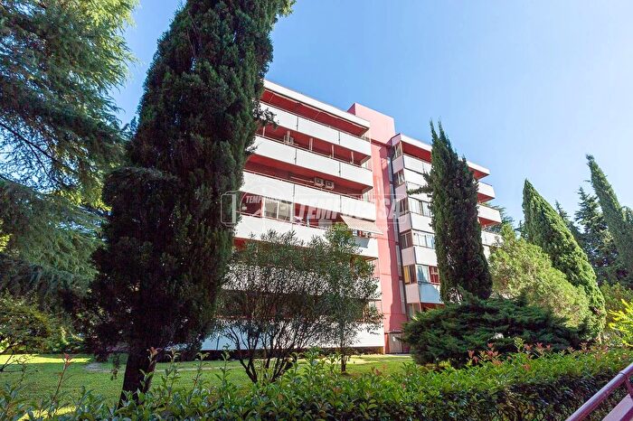 Appartamento con 5 locali in vendita in Via Don Luigi Sturzo, Verona