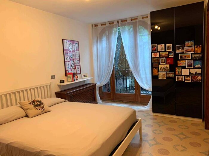 Appartamento bilocale in affitto in Viale Corsica, Porta Vittoria, Milano