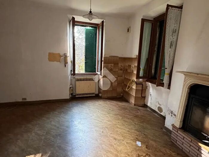 Casa con 6 locali in vendita in Via Lanfranconi, Alta Valle Intelvi