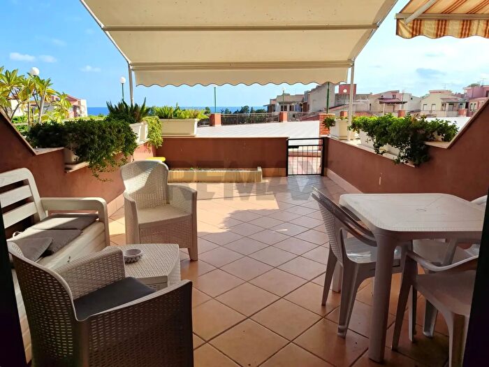 Appartamento monolocale in vendita in Les Roches Noires, Giardini Naxos