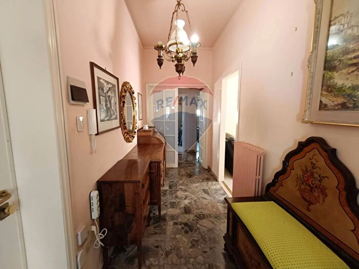 Appartamento con 5 locali in vendita in Via Genova, Lanciano