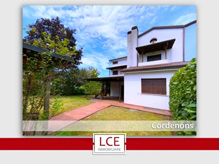 Casa quadrilocale in vendita in Cordenons